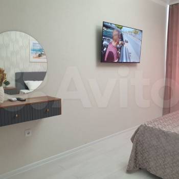 Сдается 1-комнатная квартира, 49,7 м²