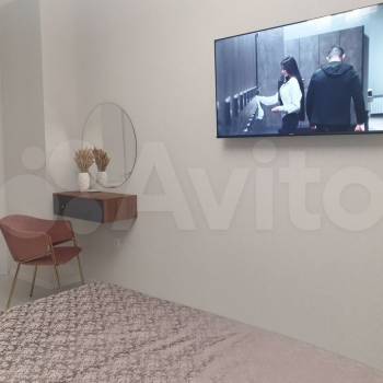 Сдается 1-комнатная квартира, 49,7 м²