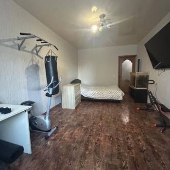 Продается 2-х комнатная квартира, 60 м²