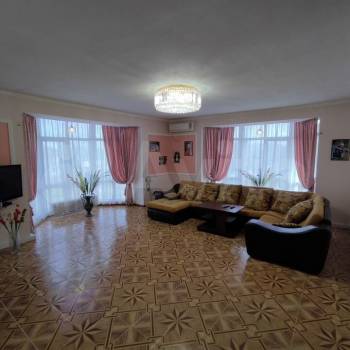 Продается Дом, 260 м²