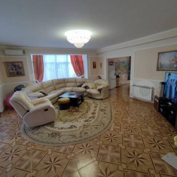 Продается Дом, 260 м²