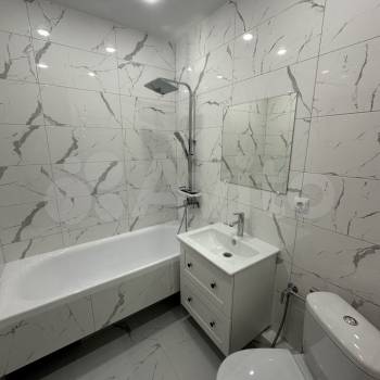 Продается 1-комнатная квартира, 45 м²