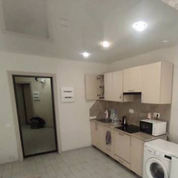 Сдается 1-комнатная квартира, 40 м²