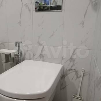 Продается 1-комнатная квартира, 48 м²