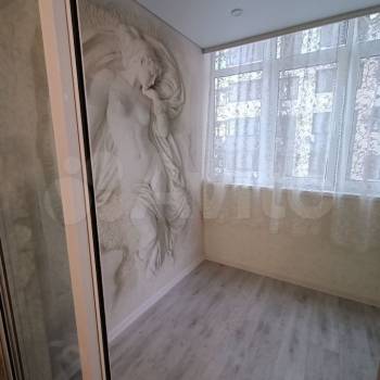 Продается 1-комнатная квартира, 48 м²