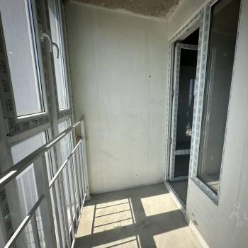 Продается 1-комнатная квартира, 43 м²