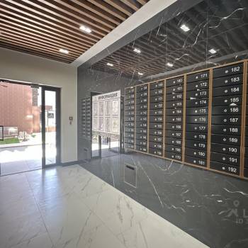 Продается 1-комнатная квартира, 43 м²