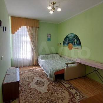 Продается 3-х комнатная квартира, 52 м²