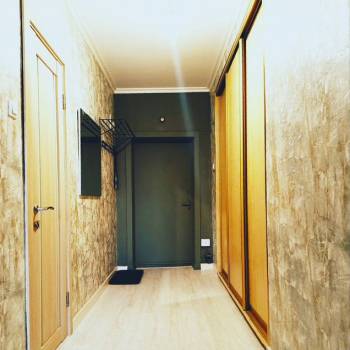 Продается 1-комнатная квартира, 55 м²