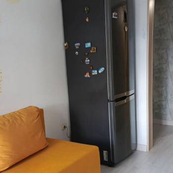 Продается 1-комнатная квартира, 55 м²