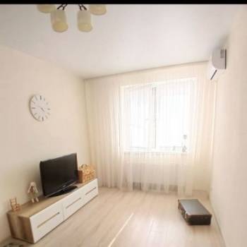 Продается 1-комнатная квартира, 33,4 м²