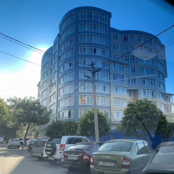 Сдается 1-комнатная квартира, 55,5 м²
