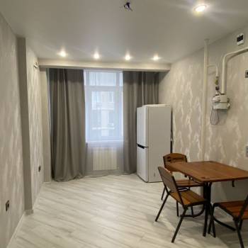 Сдается 1-комнатная квартира, 38 м²