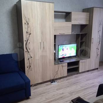 Продается 1-комнатная квартира, 36 м²