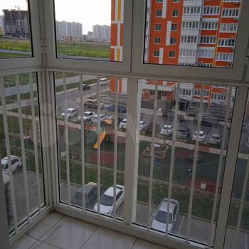 Продается 1-комнатная квартира, 36 м²