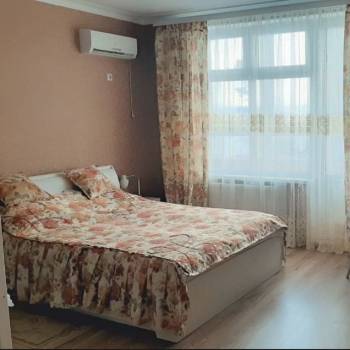 Продается 1-комнатная квартира, 33 м²
