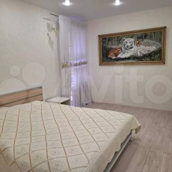 Продается 2-х комнатная квартира, 56 м²