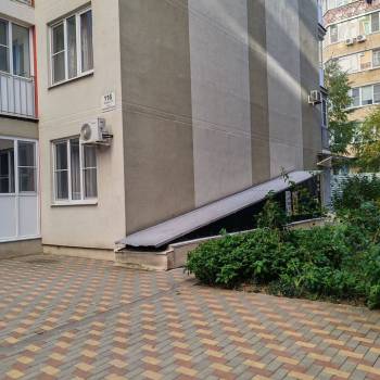 Продается 1-комнатная квартира, 35 м²