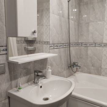 Продается 1-комнатная квартира, 35 м²