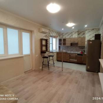 Продается 1-комнатная квартира, 44 м²