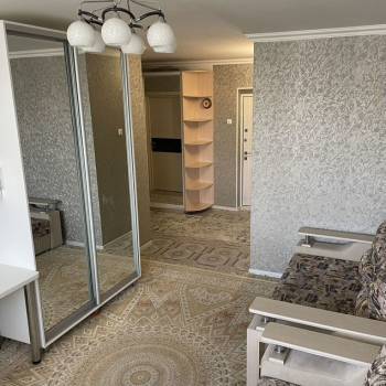 Продается 1-комнатная квартира, 54,2 м²