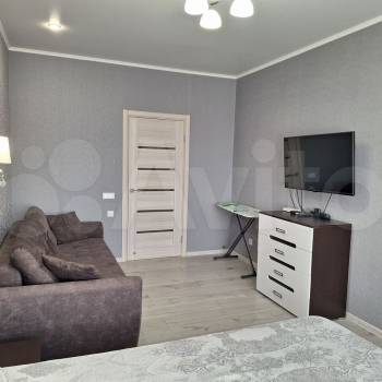 Продается 1-комнатная квартира, 43 м²