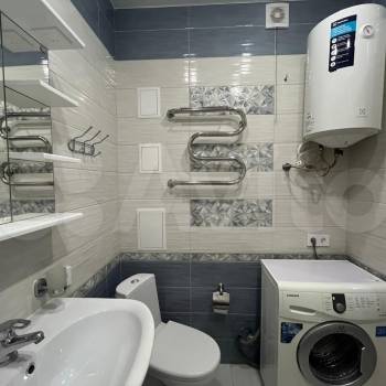 Продается 1-комнатная квартира, 43 м²