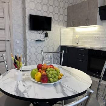 Продается 1-комнатная квартира, 43 м²