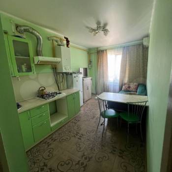 Продается 1-комнатная квартира, 41,3 м²