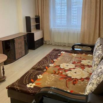 Сдается 1-комнатная квартира, 45 м²