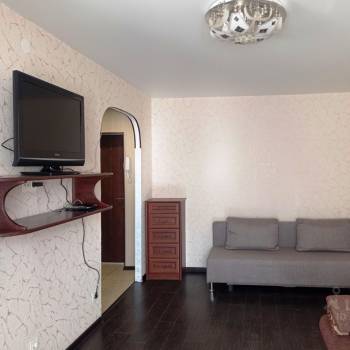 Сдается 1-комнатная квартира, 38 м²