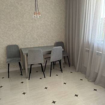 Продается 1-комнатная квартира, 38 м²
