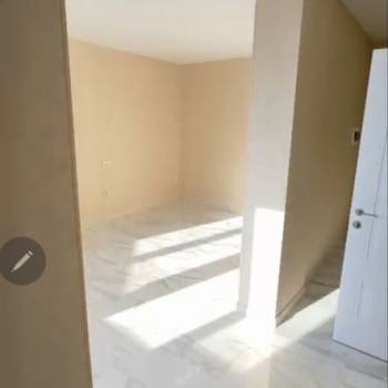 Продается 1-комнатная квартира, 40 м²