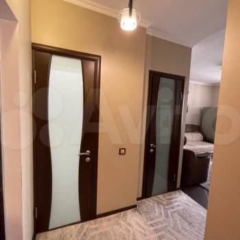 Сдается 1-комнатная квартира, 55 м²