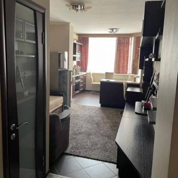 Сдается 1-комнатная квартира, 55 м²