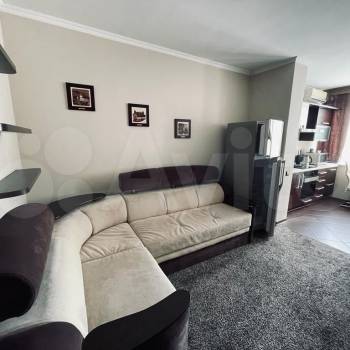 Сдается 1-комнатная квартира, 55 м²