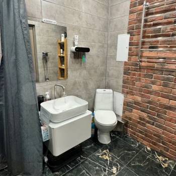 Продается 1-комнатная квартира, 47 м²