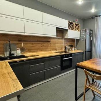 Продается 1-комнатная квартира, 47 м²