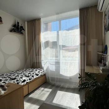 Продается 1-комнатная квартира, 47 м²