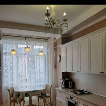 Продается 2-х комнатная квартира, 57 м²