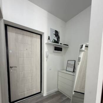 Продается 1-комнатная квартира, 32 м²