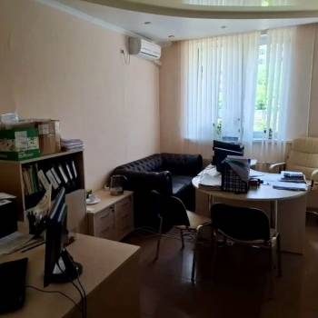 Сдается Нежилое помещение, 70,2 м²