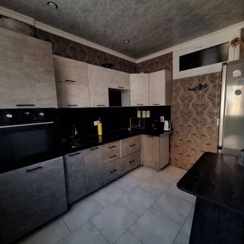Продается 3-х комнатная квартира, 50 м²