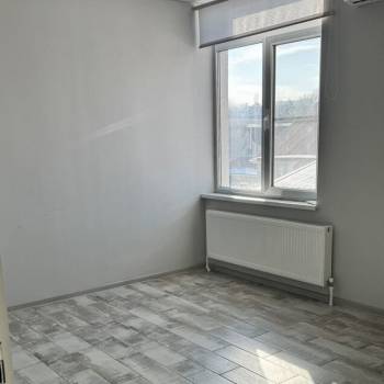 Сдается Нежилое помещение, 18 м²