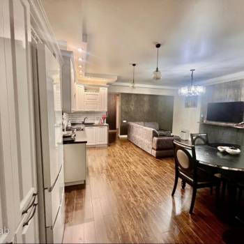 Продается 3-х комнатная квартира, 90 м²