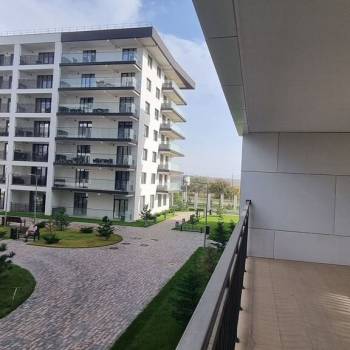 Продается 2-х комнатная квартира, 67,9 м²