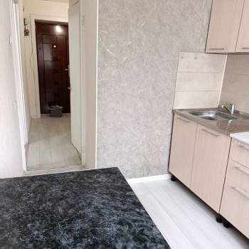 Продается 1-комнатная квартира, 30 м²