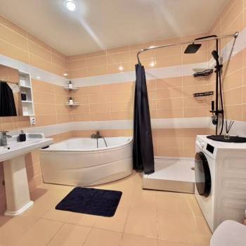 Продается 3-х комнатная квартира, 91 м²