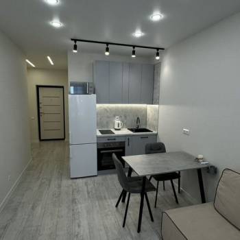 Продается 1-комнатная квартира, 45 м²