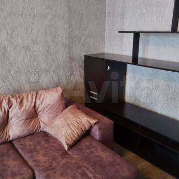 Сдается 1-комнатная квартира, 42 м²